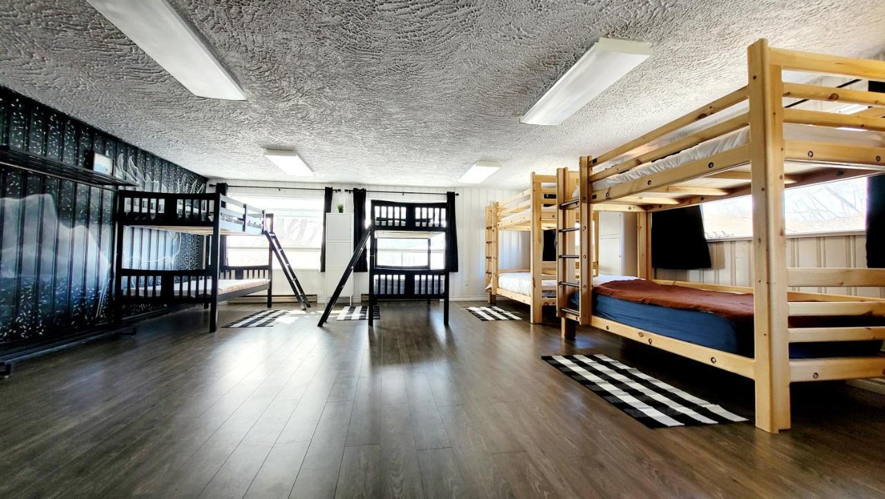 Auberge De Nos Aieux Les Eboulements Экстерьер фото