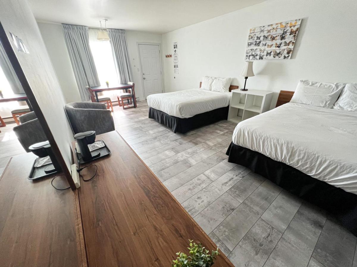 Auberge De Nos Aieux Les Eboulements Экстерьер фото
