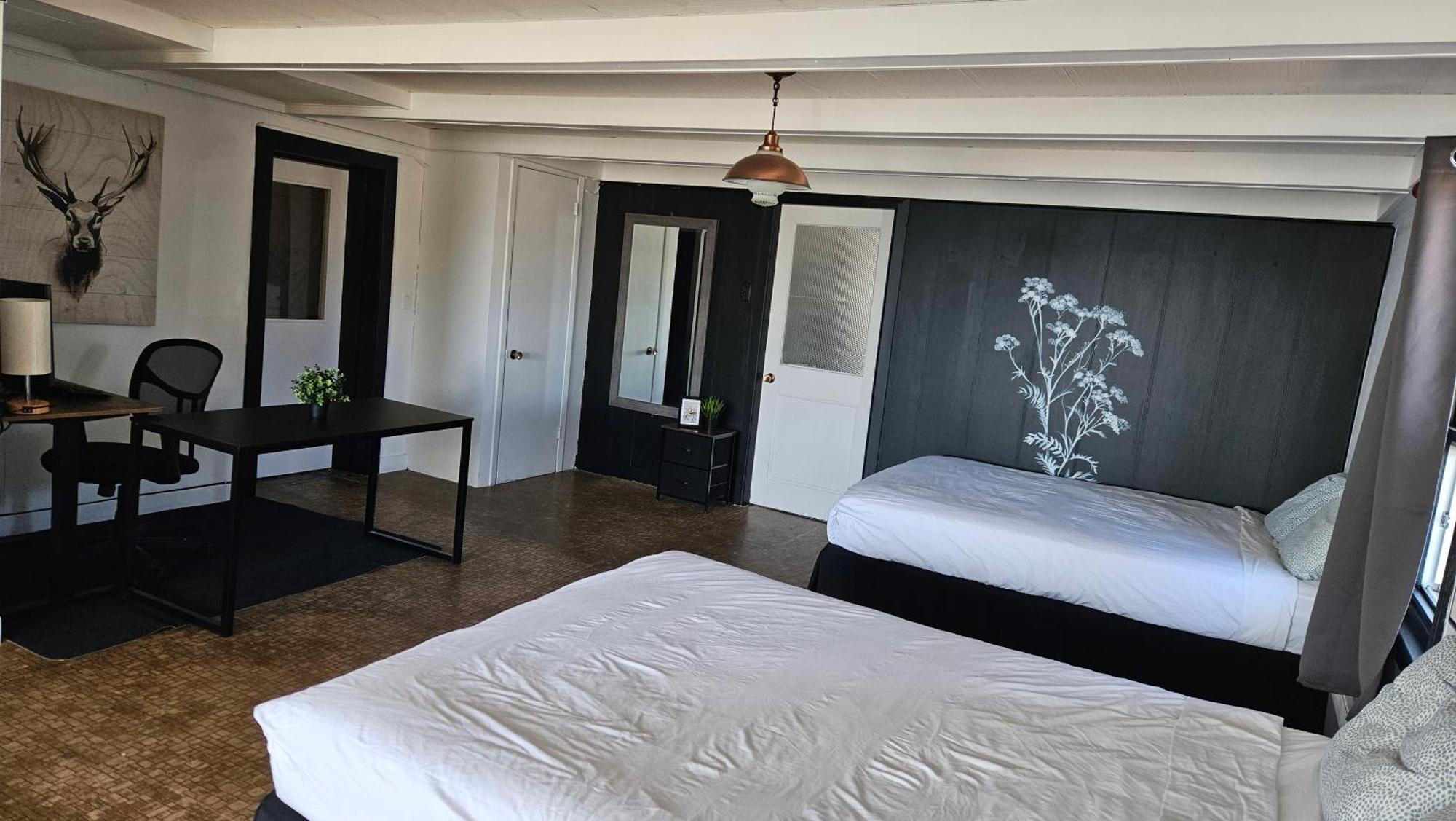 Auberge De Nos Aieux Les Eboulements Экстерьер фото