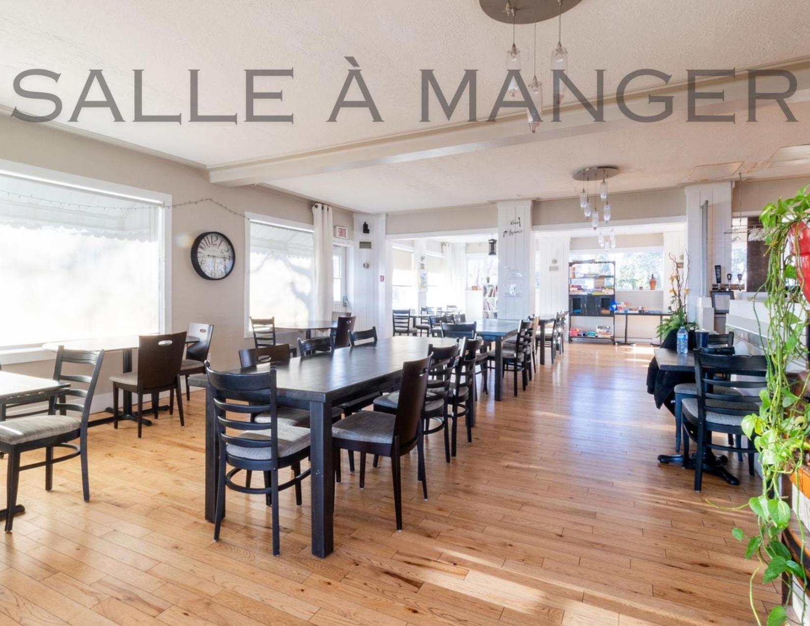 Auberge De Nos Aieux Les Eboulements Экстерьер фото